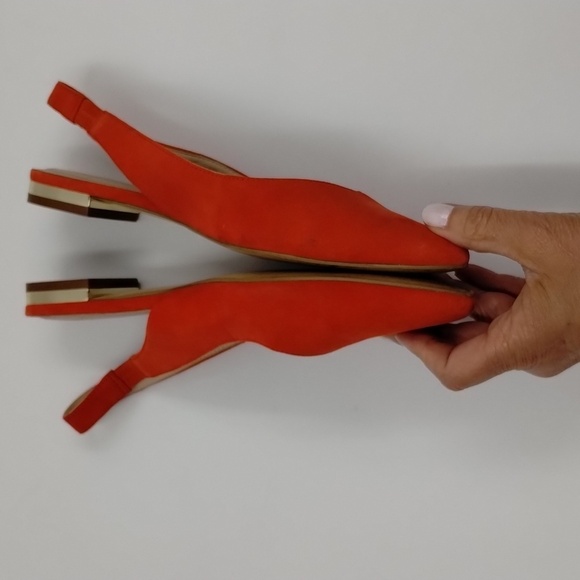 Marc Fisher Ltd. coral strap back flats size 7M pointed toe flats gold accent - Picture 3 of 10